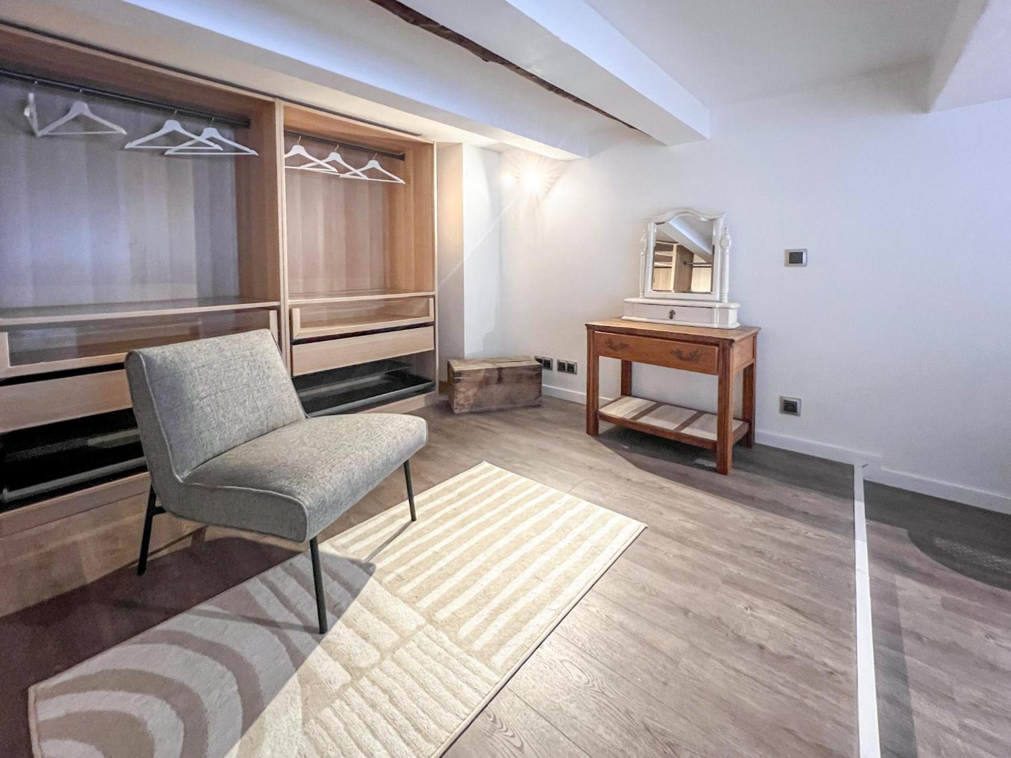 Elegant T3 Central Avec Vue Sur Le Port De Toulon Dış mekan fotoğraf